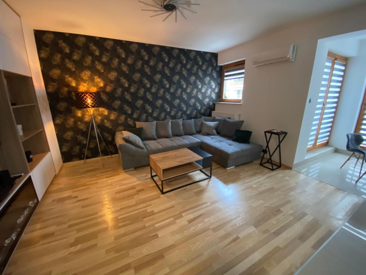 Secret Apartments Chelmska 55M2 Warsaw Exterior photo